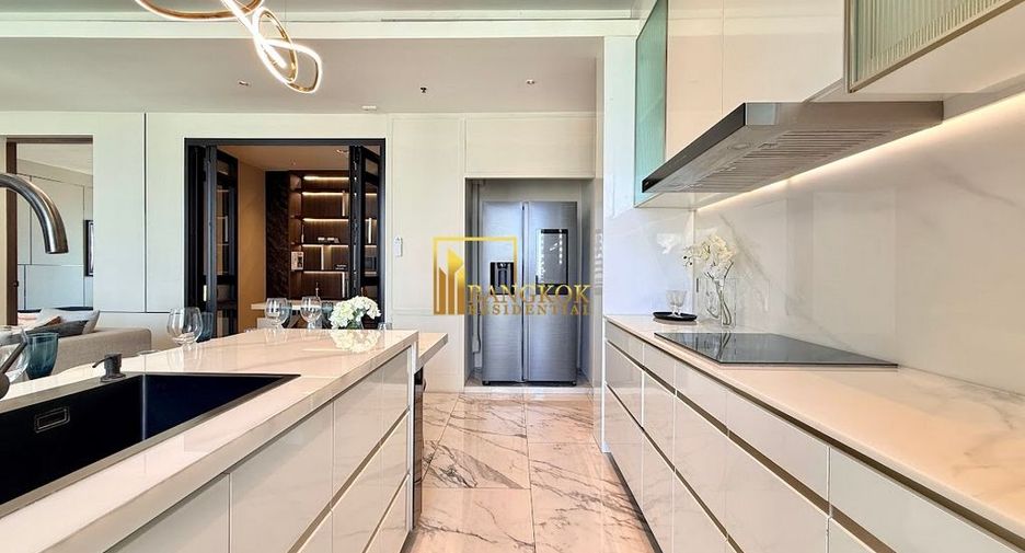 For rent and for sale 3 bedrooms condo in Khlong Toei, Bangkok