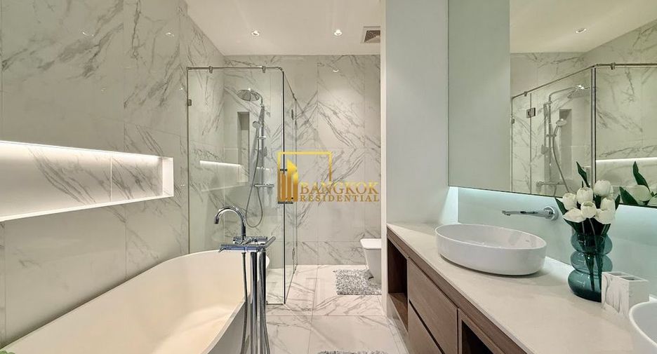 For rent and for sale 3 bedrooms condo in Khlong Toei, Bangkok