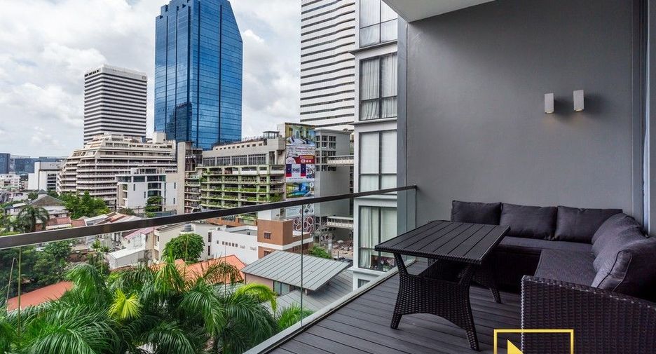 For rent 3 bedrooms condo in Khlong Toei, Bangkok