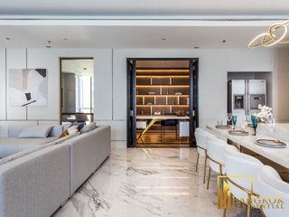 Condo en alquiler de 3 habitaciones en Khlong Toei, Bangkok
