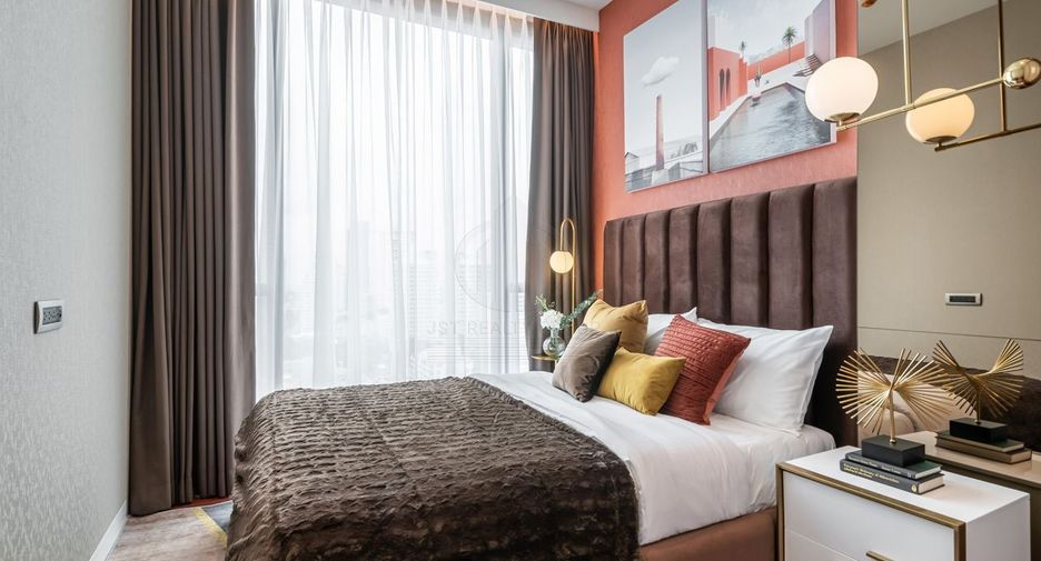 For sale 2 bedrooms condo in Watthana, Bangkok