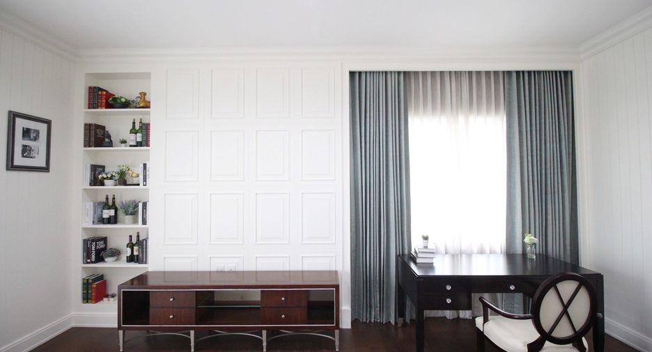 À louer et à vendre 4 chambres maison à Bang Phli, Samut Prakan
