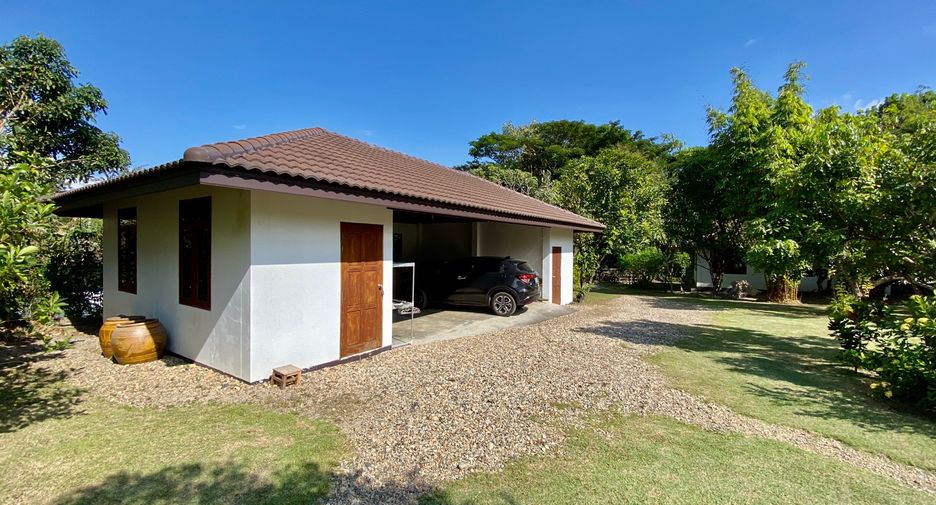 For rent and for sale 4 bedrooms house in Mae Rim, Chiang Mai