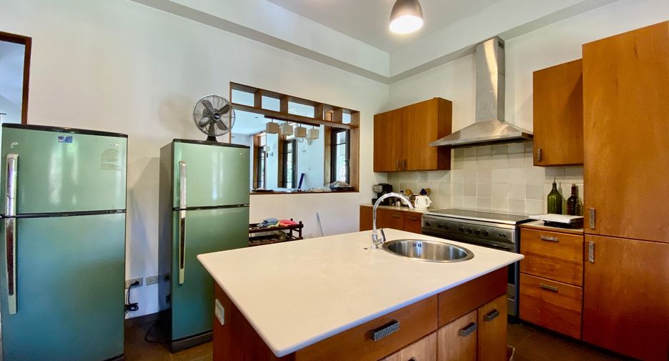 For rent and for sale 4 bedrooms house in Mae Rim, Chiang Mai