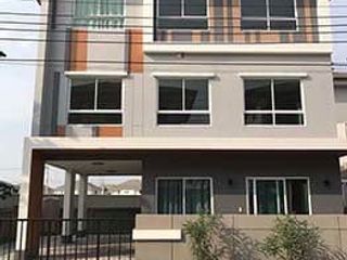 For rent and for sale 3 bedrooms house in Bang Khun Thian, Bangkok