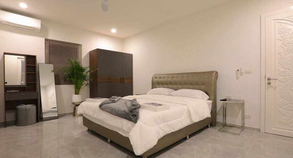 For rent and for sale 3 bedrooms house in East Pattaya, Pattaya