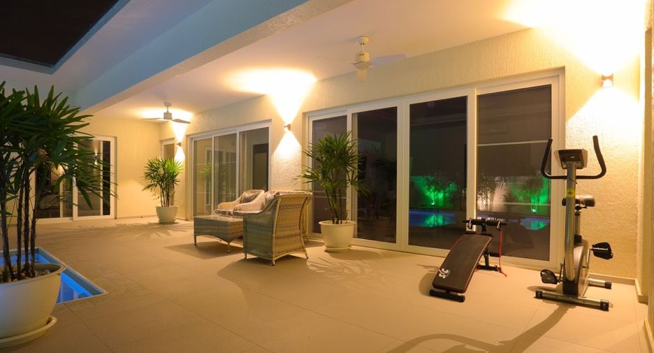 For rent and for sale 3 bedrooms house in East Pattaya, Pattaya