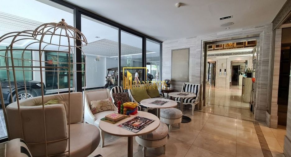 For rent 3 bedrooms serviced apartment in Khlong Toei, Bangkok