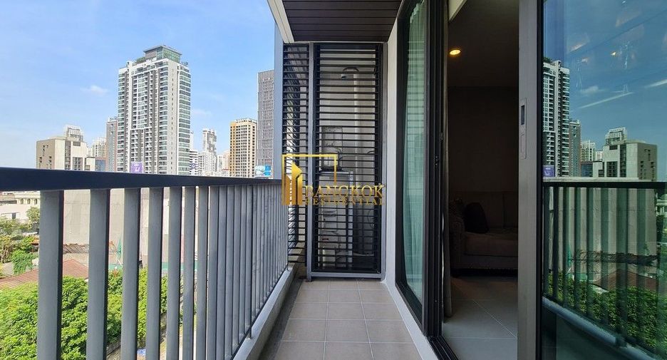 For rent 3 bedrooms serviced apartment in Khlong Toei, Bangkok