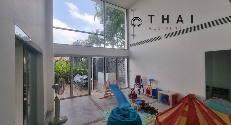 For sale 4 bedrooms villa in Thalang, Phuket