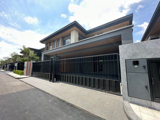 For rent 4 bed condo in Suan Luang, Bangkok