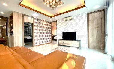 Condo en alquiler de 3 habitaciones en Watthana, Bangkok