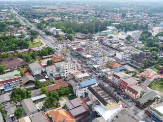 Haus zur Miete und zum Kauf mit 4 Zimmer in San Kamphaeng, Chiang Mai