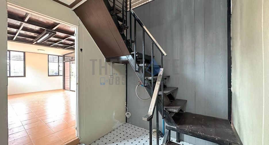 For rent and for sale 4 bedrooms house in San Kamphaeng, Chiang Mai