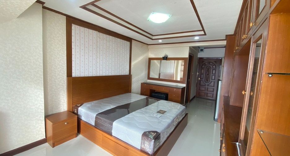 For rent 1 bed condo in Mueang Rayong, Rayong