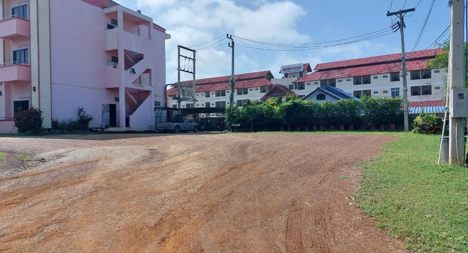 For sale 51 bedrooms hotel in Mueang Lampang, Lampang