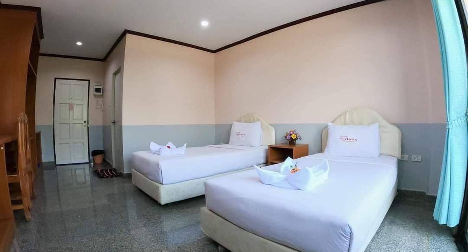 For sale 51 bed hotel in Mueang Lampang, Lampang