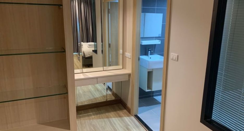 Condo en alquiler y en venta de 1 habitaciones en Si Racha, Chonburi