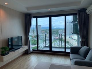 Condo en alquiler y en venta de 1 habitaciones en Si Racha, Chonburi