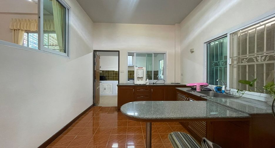 Haus zum Kauf mit 4 Zimmer in San Sai, Chiang Mai