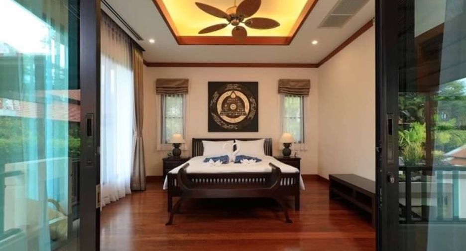 For sale 4 bedrooms villa in Mueang Phuket, Phuket