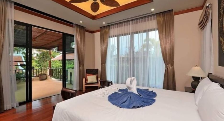 For sale 4 bedrooms villa in Mueang Phuket, Phuket