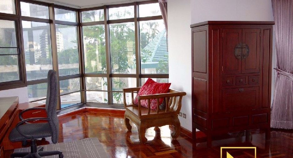 For rent 2 ベッドルーム condo in Watthana, Bangkok