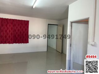 For rent 3 bed retail Space in Mueang Samut Prakan, Samut Prakan