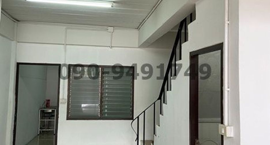Gewerbefläche zur Miete mit 3 Zimmer in Mueang Samut Prakan, Samut Prakan