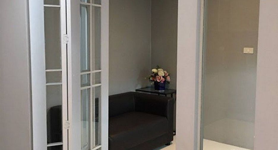 Wohnung zur Miete mit 2 Zimmer in Khlong Toei, Bangkok
