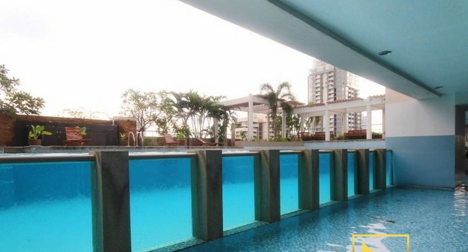 Wohnung zur Miete mit 2 Zimmer in Khlong Toei, Bangkok