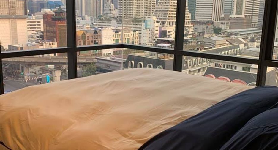 For rent 2 bedrooms condo in Bang Rak, Bangkok