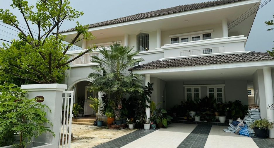 For sale 4 bedrooms house in Thanyaburi, Pathum Thani