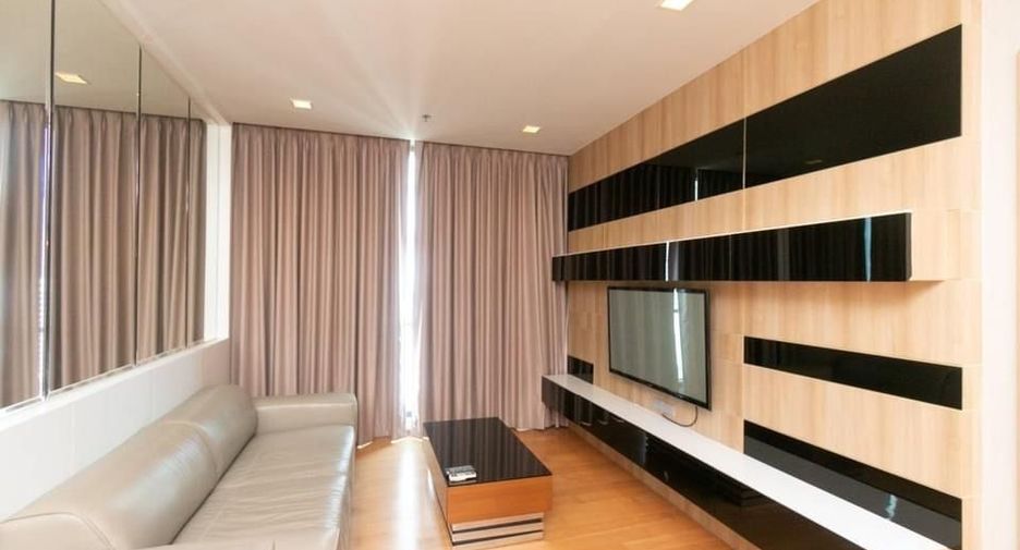 À louer et à vendre 2 chambres condo à Khlong Toei, Bangkok