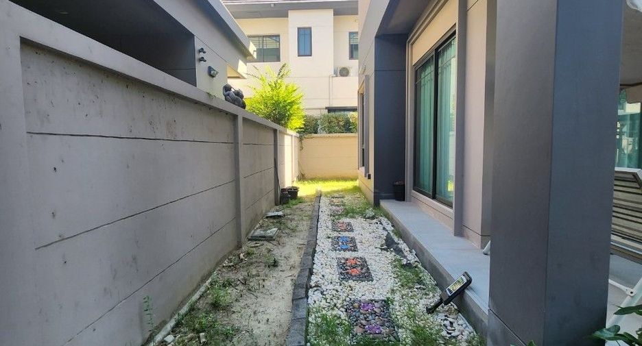 For sale 3 bedrooms house in Pak Kret, Nonthaburi