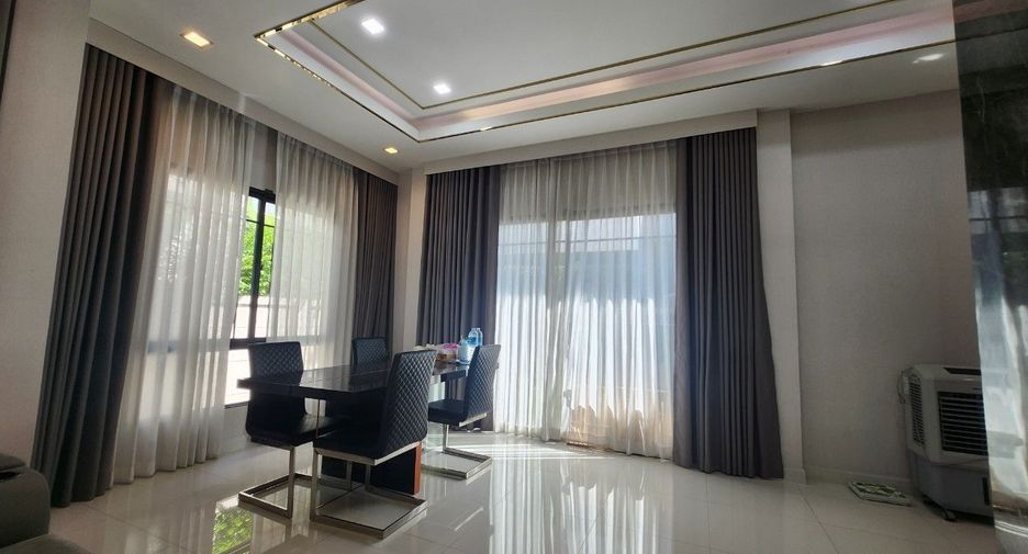 For sale 3 bedrooms house in Pak Kret, Nonthaburi