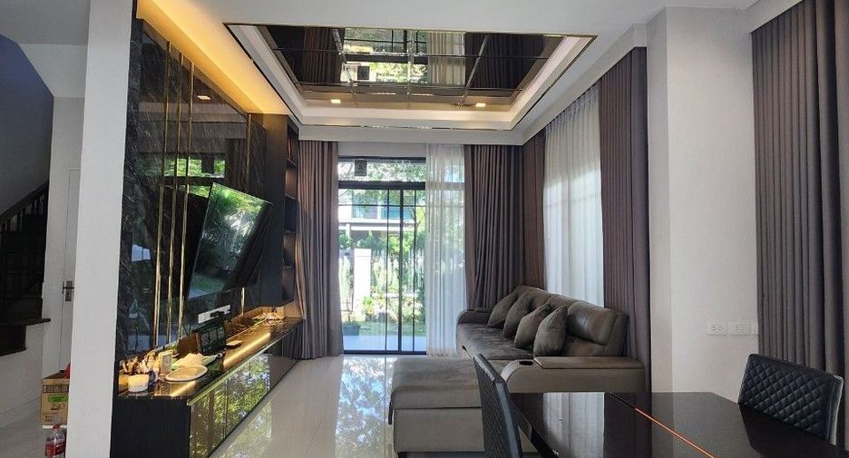 For sale 3 bedrooms house in Pak Kret, Nonthaburi