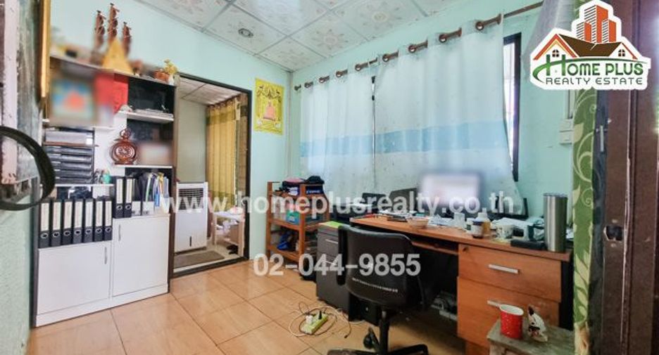 For sale 2 bedrooms townhouse in Lat Lum Kaeo, Pathum Thani