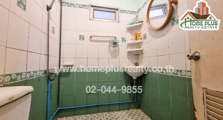 For sale 2 bedrooms townhouse in Lat Lum Kaeo, Pathum Thani