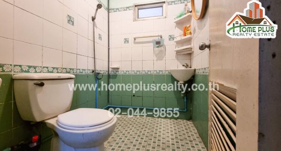 For sale 2 bedrooms townhouse in Lat Lum Kaeo, Pathum Thani