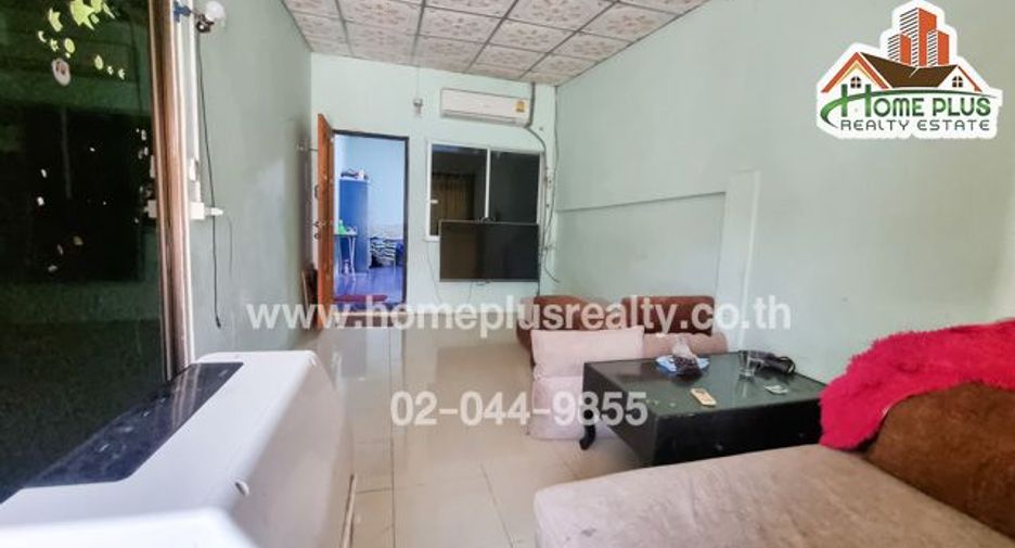 For sale 2 bedrooms townhouse in Lat Lum Kaeo, Pathum Thani