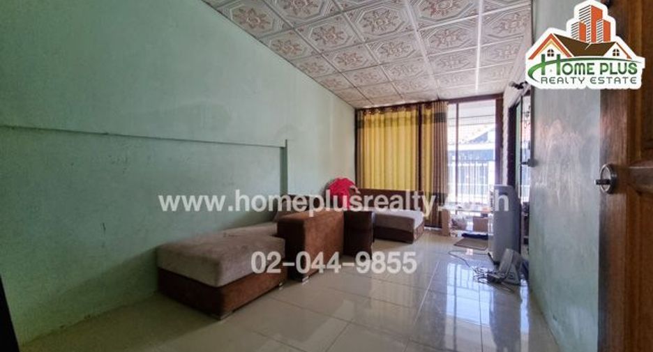 For sale 2 bedrooms townhouse in Lat Lum Kaeo, Pathum Thani