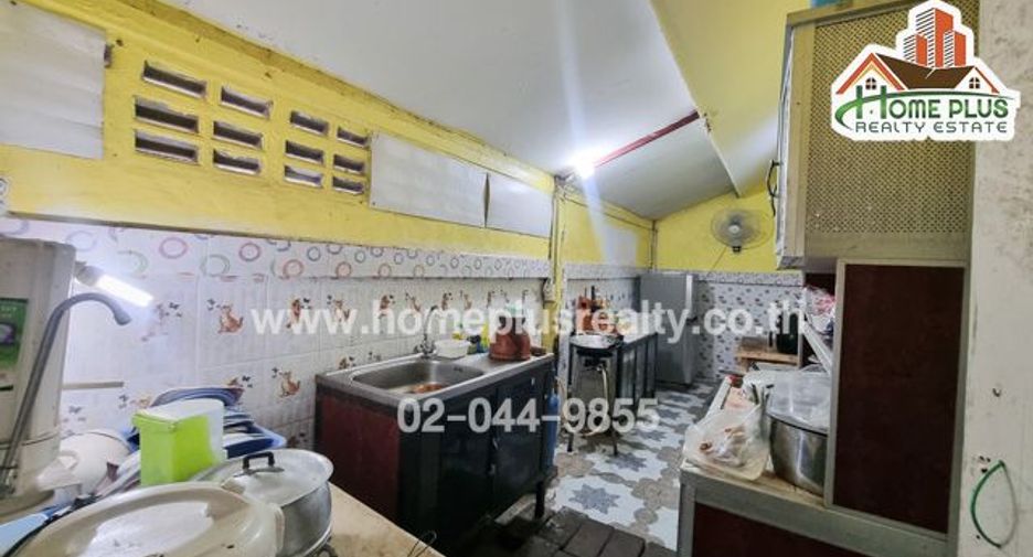For sale 2 bedrooms townhouse in Lat Lum Kaeo, Pathum Thani