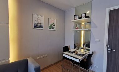Wohnung zum Kauf mit 1 Zimmer in Khlong San, Bangkok