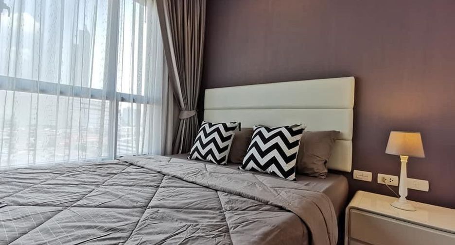 Продажа 1 кровать кондо в Кхлонг Сан, Бангкок