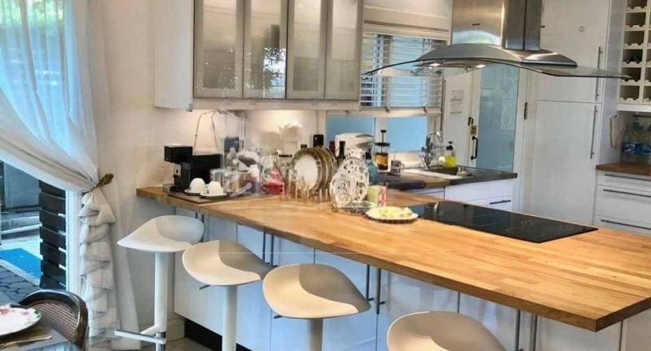 For rent 5 ベッドルーム house in Bang Phli, Samut Prakan