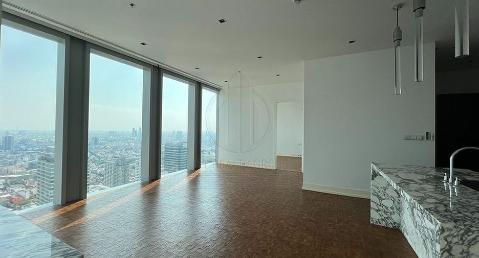 For sale 2 bedrooms condo in Sathon, Bangkok