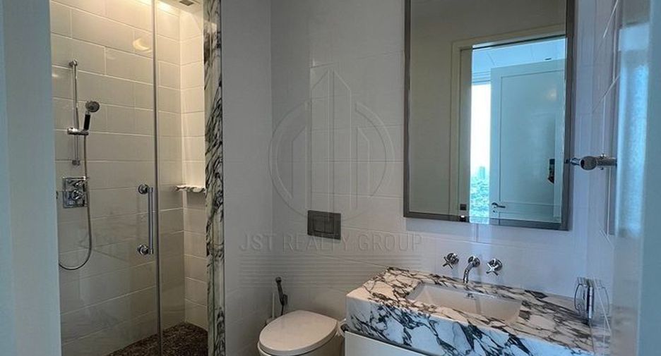 For sale 2 bedrooms condo in Sathon, Bangkok