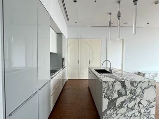 For sale 2 bedrooms condo in Sathon, Bangkok