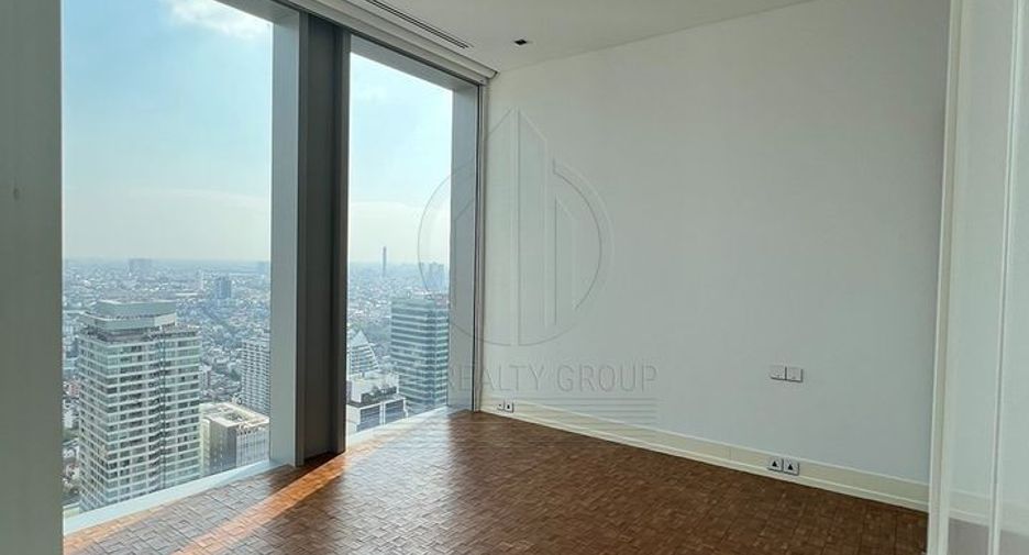 For sale 2 bedrooms condo in Sathon, Bangkok